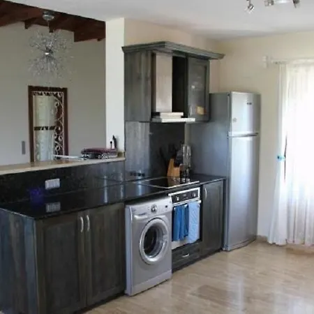 Izmir De Luks Havuzlu Kiralik Villa Çeşme