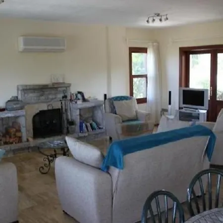 Izmir De Luks Havuzlu Kiralik Villa Çeşme
